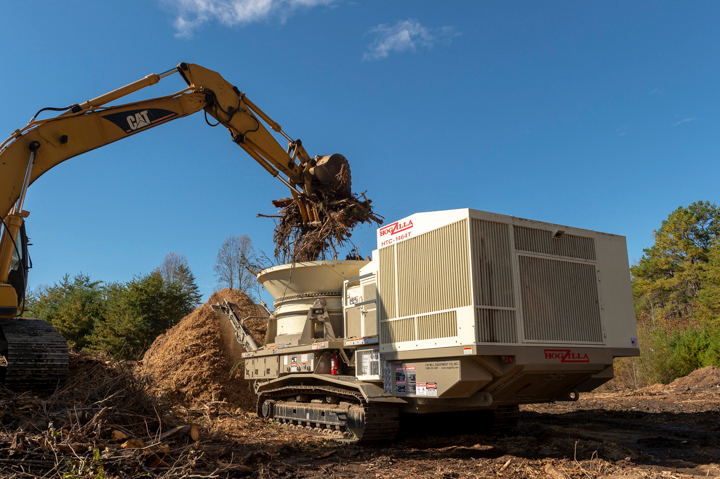Hogzilla track-mounted tub grinder